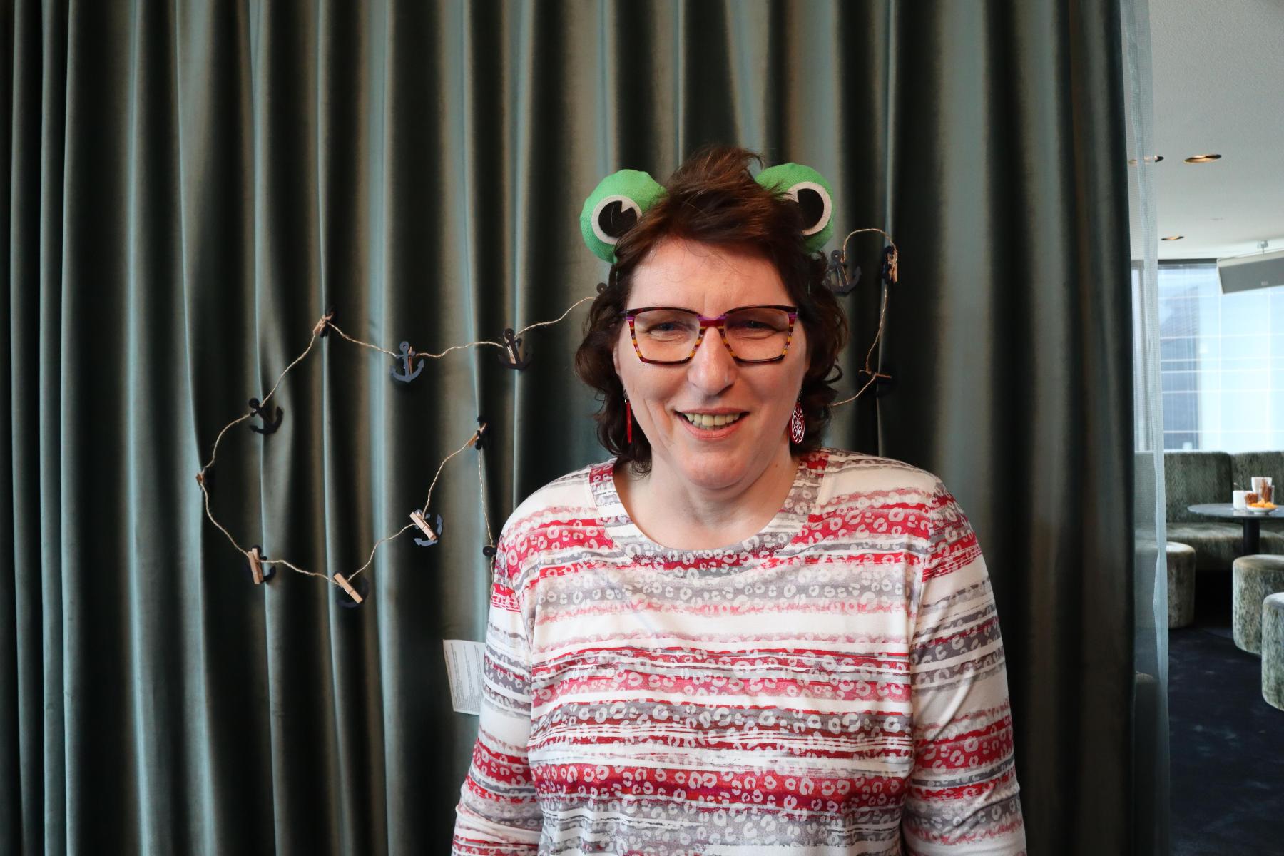 2025-05-17-15-56-42_000_premiumfotobox