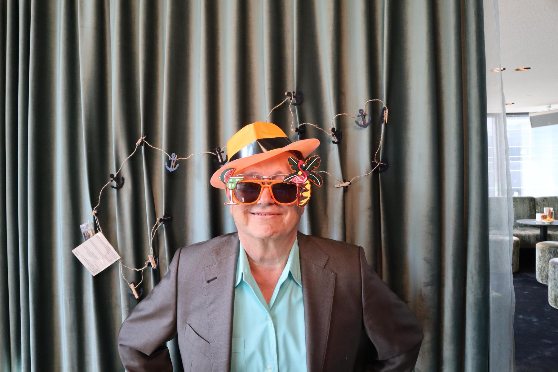 2025-05-17-16-35-27_000_premiumfotobox
