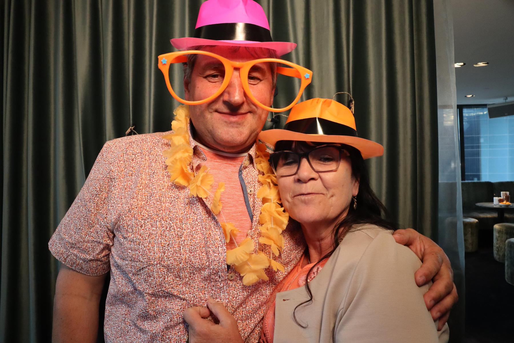 2025-05-17-19-51-53_000_premiumfotobox