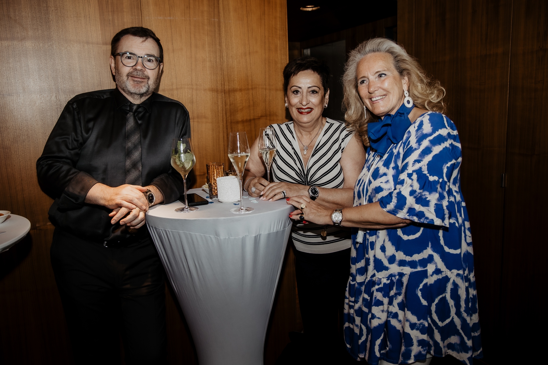 079_PicturePeople-Donauzentrum-80_1748614575831